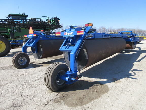 2023 Brandt 351A Roller