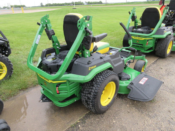 2023 John Deere Z545R Mower/Zero Turn