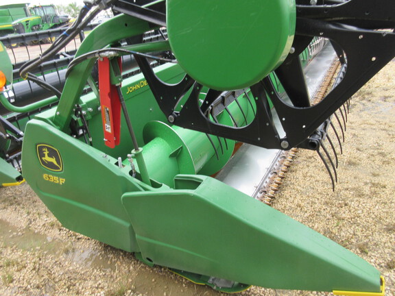 2021 John Deere 635F Header Combine