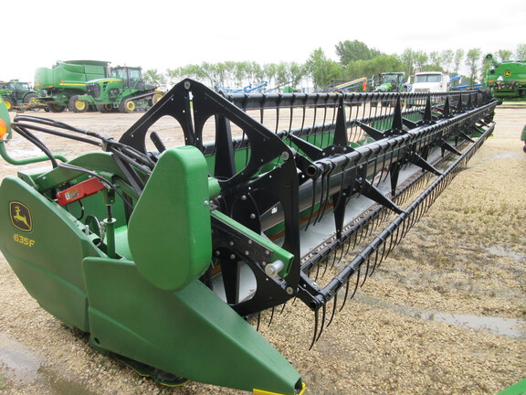 2021 John Deere 635F Header Combine