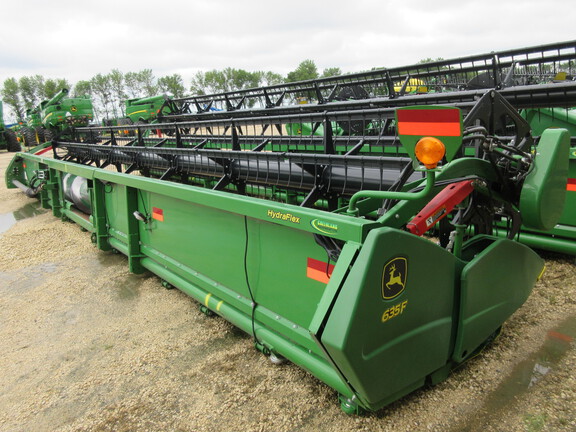 2021 John Deere 635F Header Combine