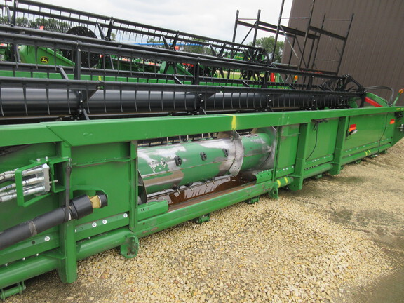 2021 John Deere 635F Header Combine