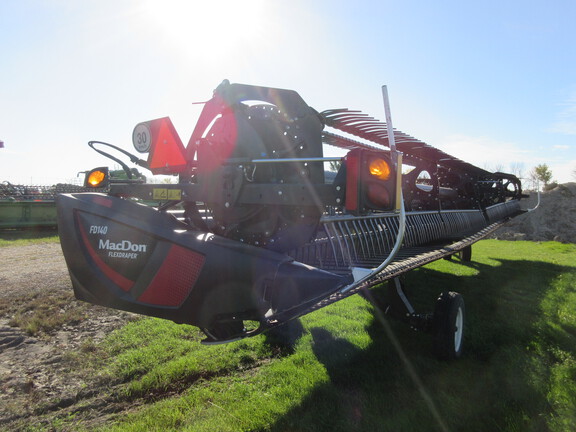 2021 MacDon FD140 Header Combine