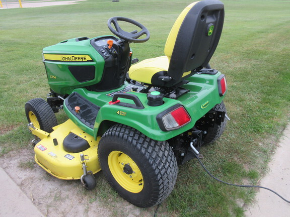 2014 John Deere X754 Garden Tractor