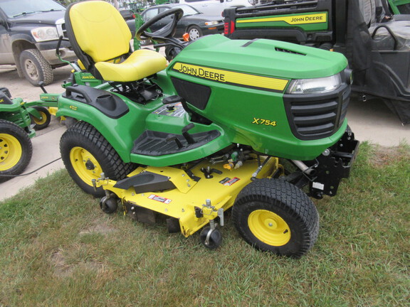 2014 John Deere X754 Garden Tractor