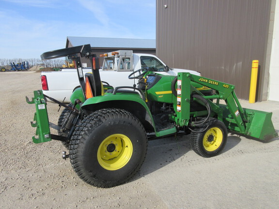 1998 John Deere 4200 Tractor Compact