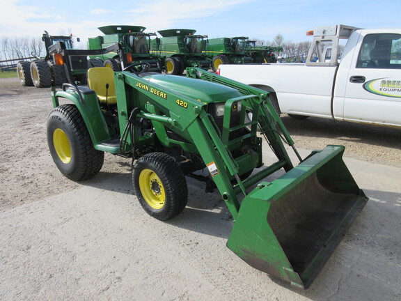 1998 John Deere 4200 Tractor Compact