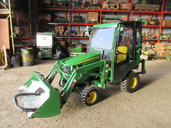 2014 John Deere 1023E Tractor Compact