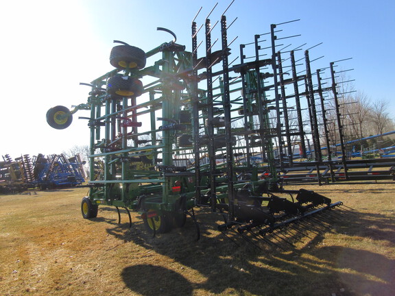 2024 John Deere 2430 CHISEL PLOW Chisel Plow