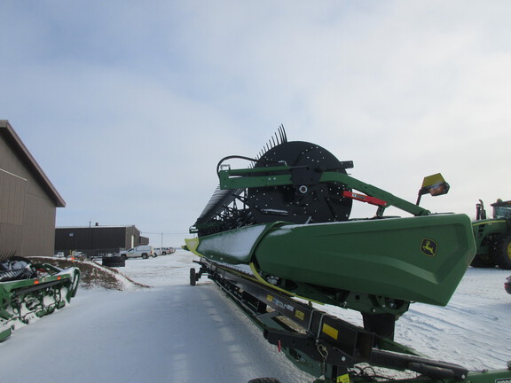 2024 John Deere HD40F Header Combine