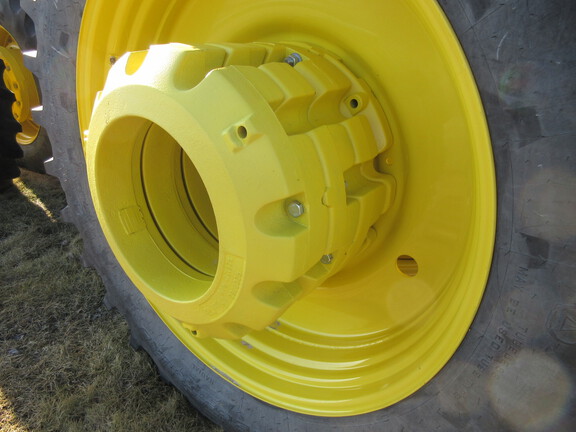 2023 John Deere 8R 370 Tractor