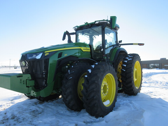 2023 John Deere 8R 410 Tractor