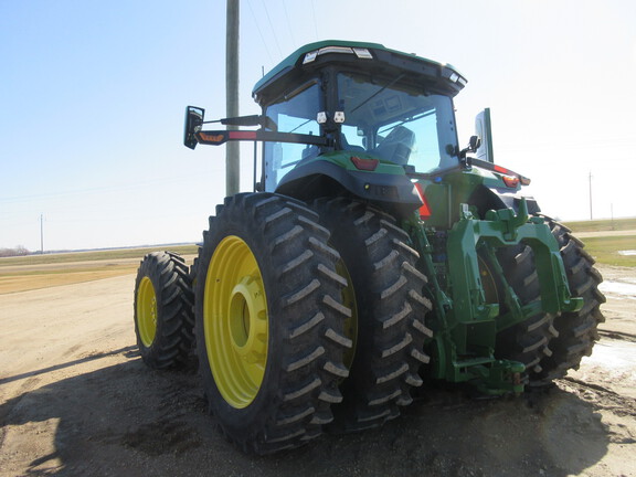 2023 John Deere 8R 410 Tractor