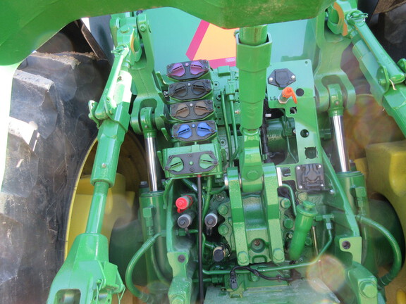 2023 John Deere 8R 410 Tractor