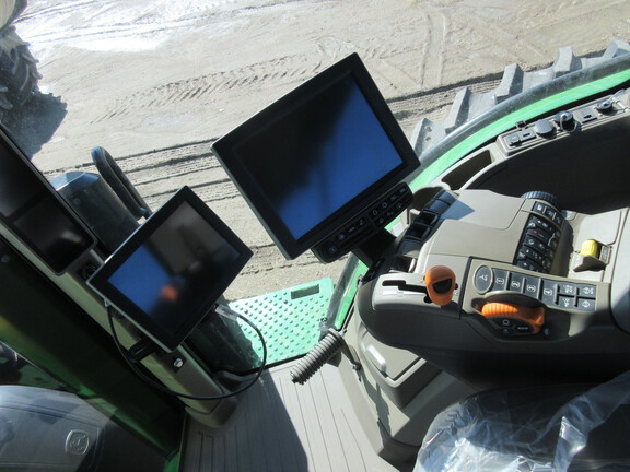 2023 John Deere 8R 410 Tractor