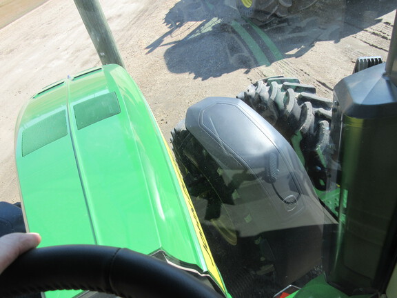 2023 John Deere 8R 410 Tractor
