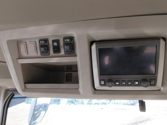 2024 John Deere 8RX 410 Tractor Rubber Track