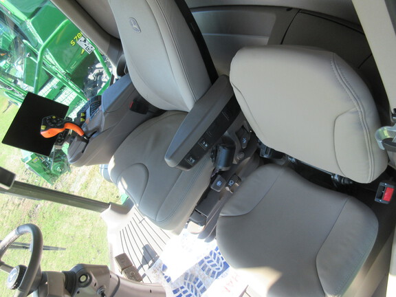 2024 John Deere S780 Combine