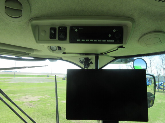 2024 John Deere S780 Combine