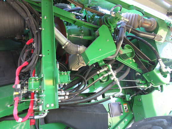 2024 John Deere S780 Combine