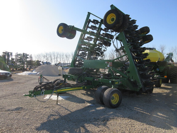 2020 John Deere 1890 Air Seeder