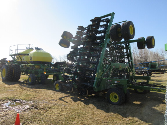 2024 John Deere N542/1910 Air Seeder