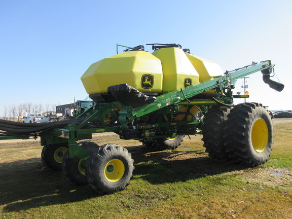 2024 John Deere N542/1910 Air Seeder