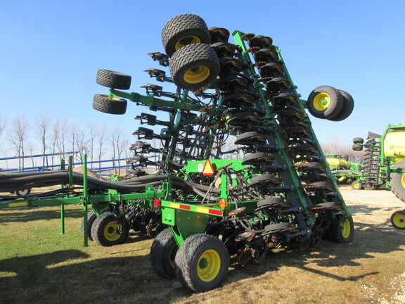 2024 John Deere N542/1910 Air Seeder