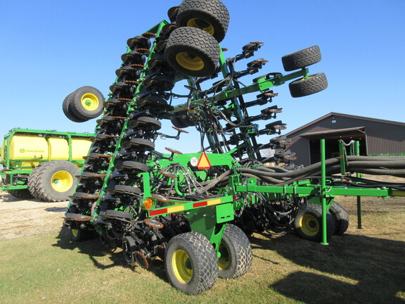 2024 John Deere N542/1910 Air Seeder