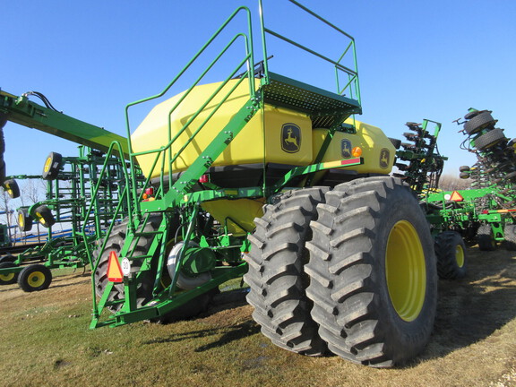 2024 John Deere N542/1910 Air Seeder