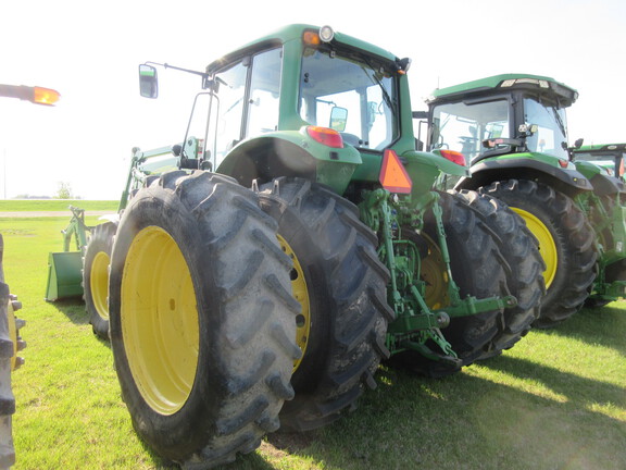 2010 John Deere 7430 Premium Tractor
