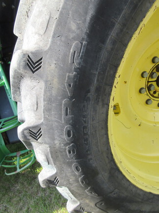 2010 John Deere 7430 Premium Tractor