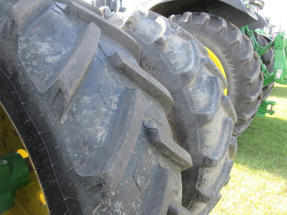 2010 John Deere 7430 Premium Tractor