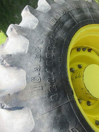 2010 John Deere 7430 Premium Tractor