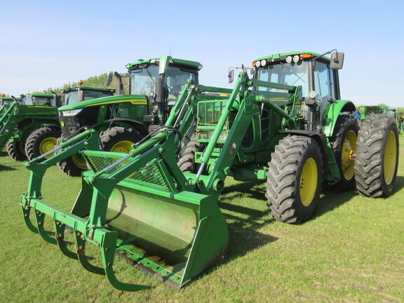 2010 John Deere 7430 Premium Tractor