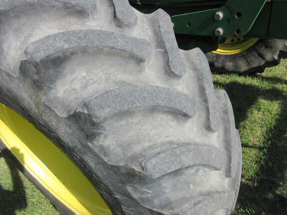 2010 John Deere 7430 Premium Tractor