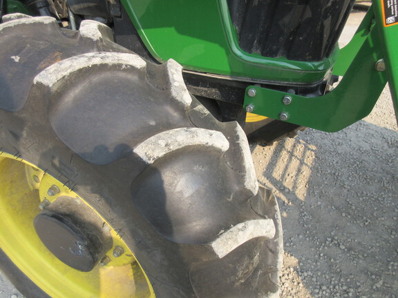 2011 John Deere 5101E Tractor