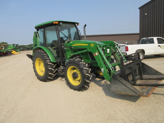 2011 John Deere 5101E Tractor