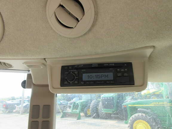 2011 John Deere 5101E Tractor