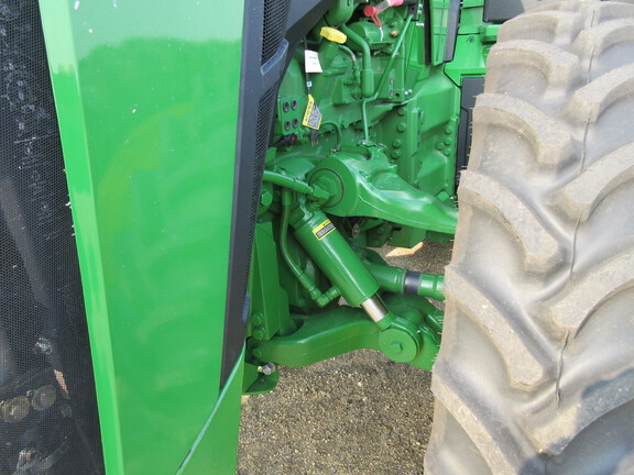 2024 John Deere 8R 250 Tractor
