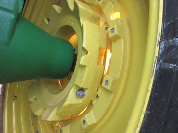 2024 John Deere 8R 250 Tractor