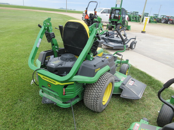2023 John Deere Z545R Mower/Zero Turn