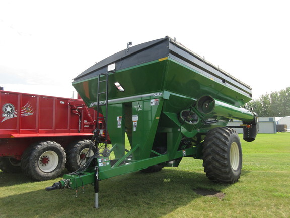 2014 Brent 882 GRAIN CART Grain Cart