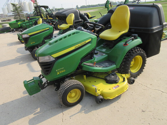 2019 John Deere X590 Garden Tractor