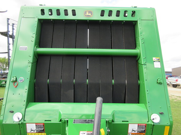 2023 John Deere 560M Baler/Round