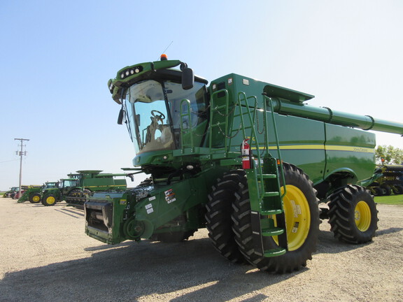 2019 John Deere S770 Combine