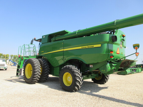 2019 John Deere S770 Combine