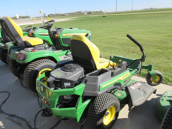 2023 John Deere Z320M Mower/Zero Turn