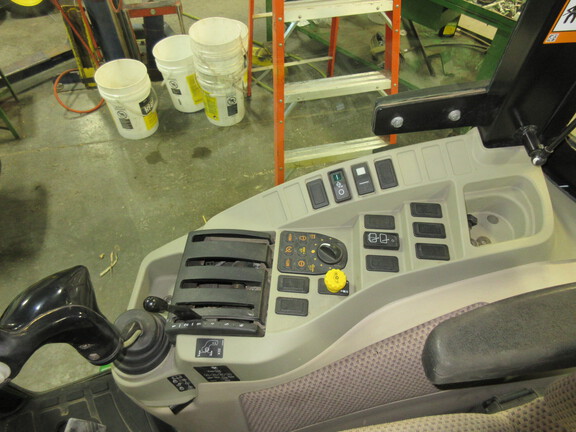 2019 John Deere 4052R Tractor Compact