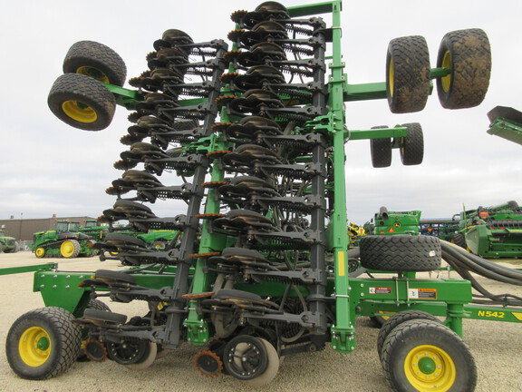 2024 John Deere N542/C350 Air Seeder
